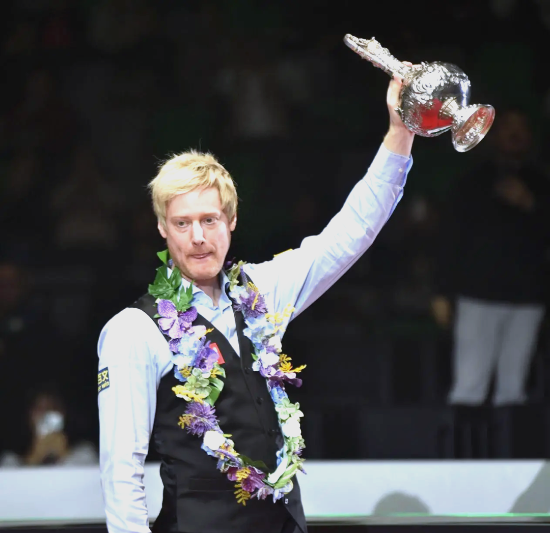 亚冠倒计时，尼斯今晚回应争议，细节引发关注，目标明确，资深球员宣示担当的简单介绍-爱博平台