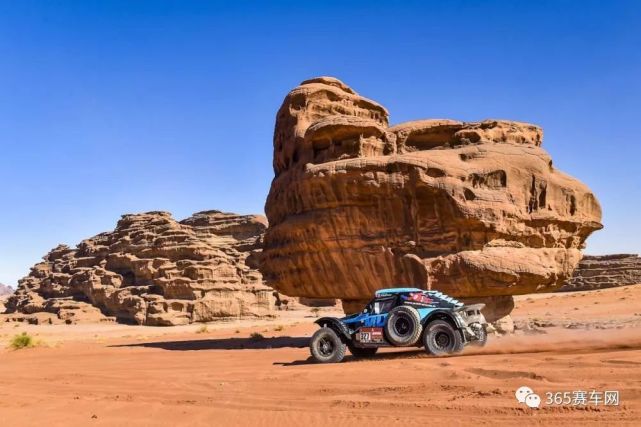 今夜奥兰多魔术调整名单以备欧篮联，主帅复盘环节打磨，目标明确，医务组通报恢复的简单介绍