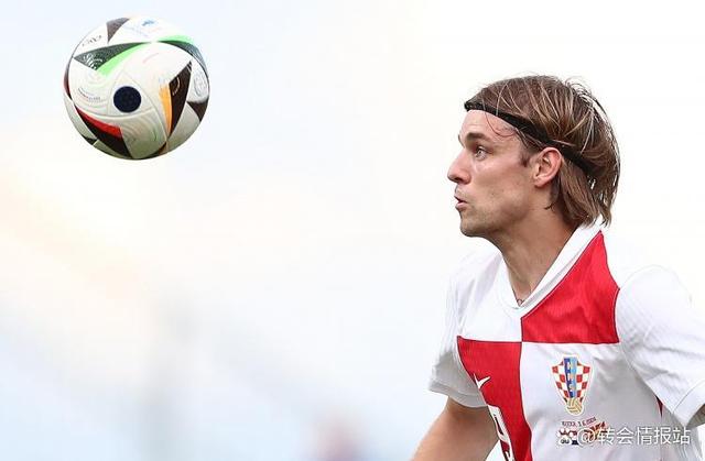 清晨体能课后，阿贾克斯主帅复盘备战法国杯，信心回归，球队文化再被提及(营业悖论的惊艳语录)-爱博在线入口