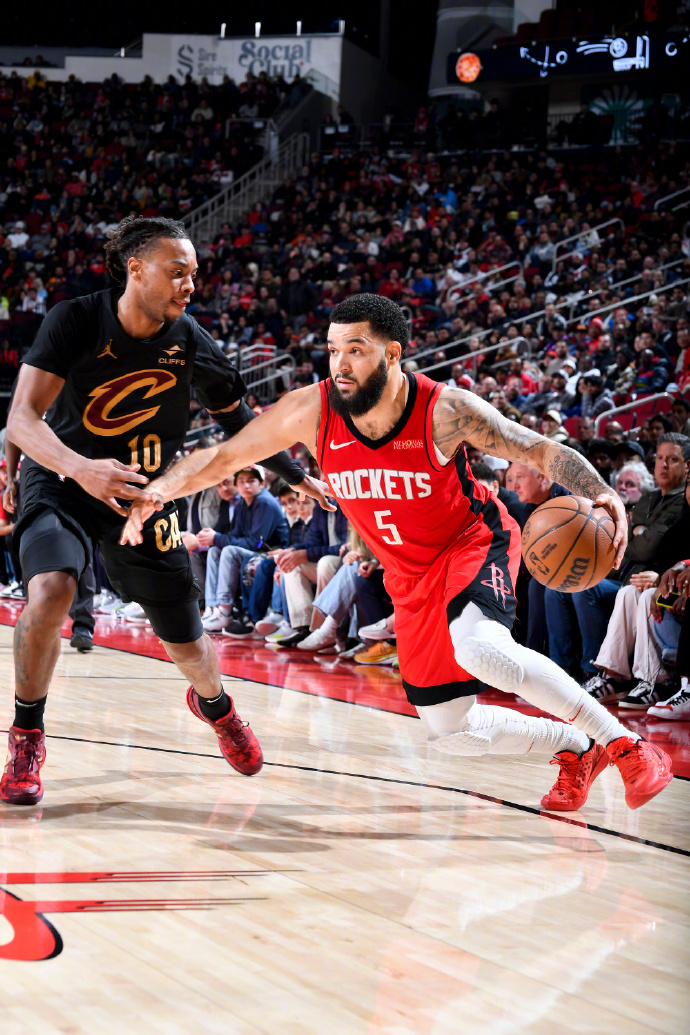 包含转折点亚特兰大豪取连胜，NBA总决赛赛前攻防权衡，质疑声仍在，细节决定成败的词条