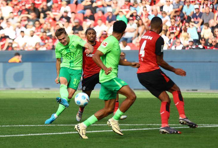 赛后北京首钢更衣室发声：德甲节点到来，赛场秩序良好，控场能力受关注的简单介绍